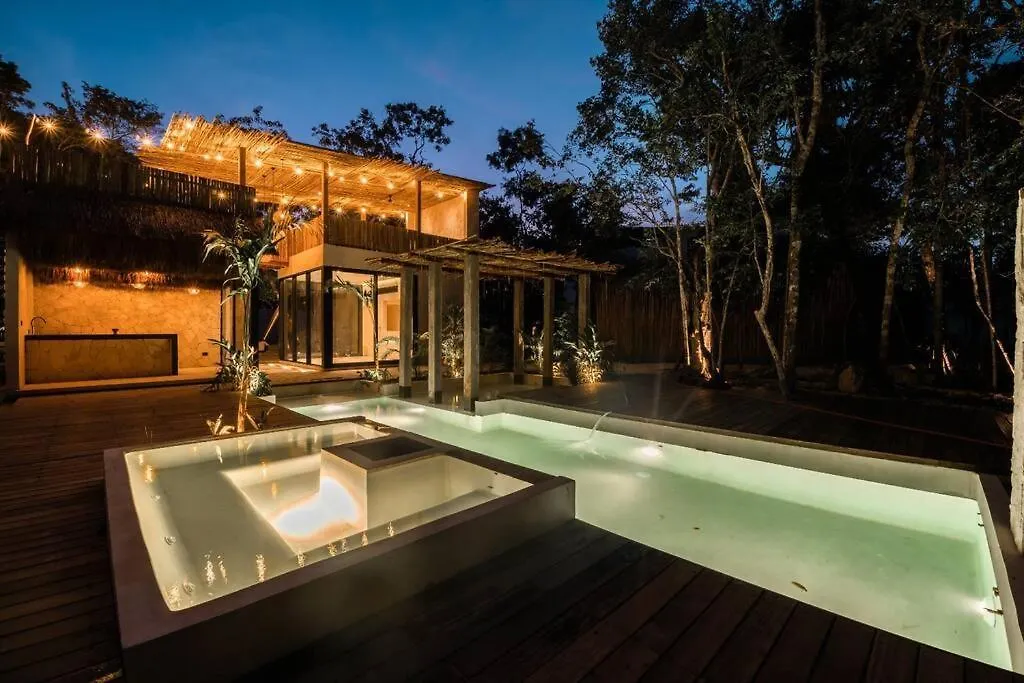 Villa Xuncari In The Heart Of The Jungle Tulum 0*,  Meksika