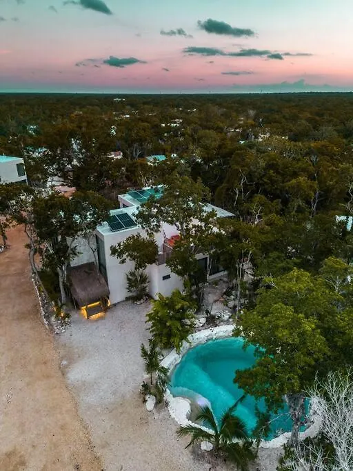 Villa Xuncari In The Heart Of The Jungle Tulum 0*,  Meksika